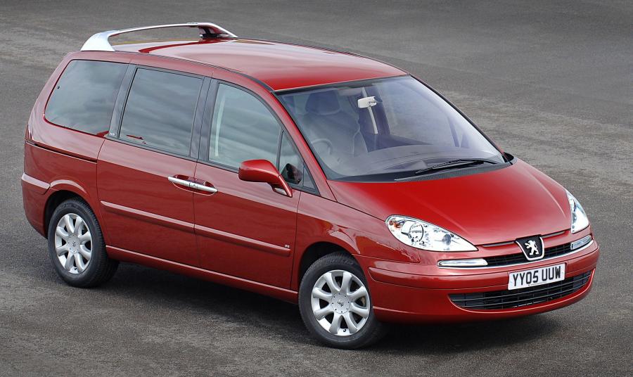  Peugeot 807 2002 года  (фото 11 из 26)